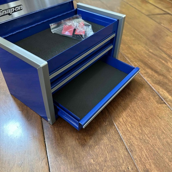 NWT Snap-on Ford Blue 3 Drawer Miniature Toolbox Size 8.5x4.5x4.5 - Picture 7 of 11